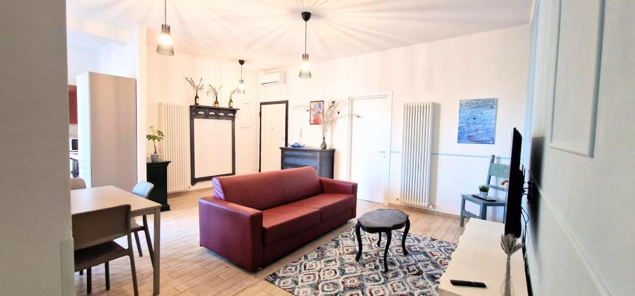 Central City Rooms M09 Apartment ボローニャ エクステリア 写真