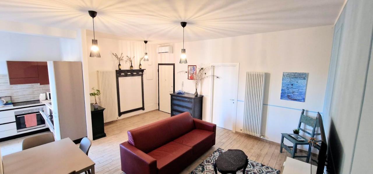 Central City Rooms M09 Apartment ボローニャ エクステリア 写真